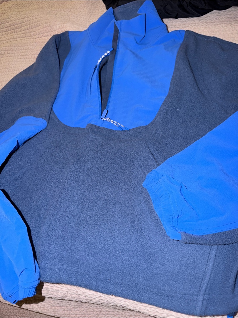 lululemon athletica Women's Half-Zip Fleece Pullover - Blue and Charcoal